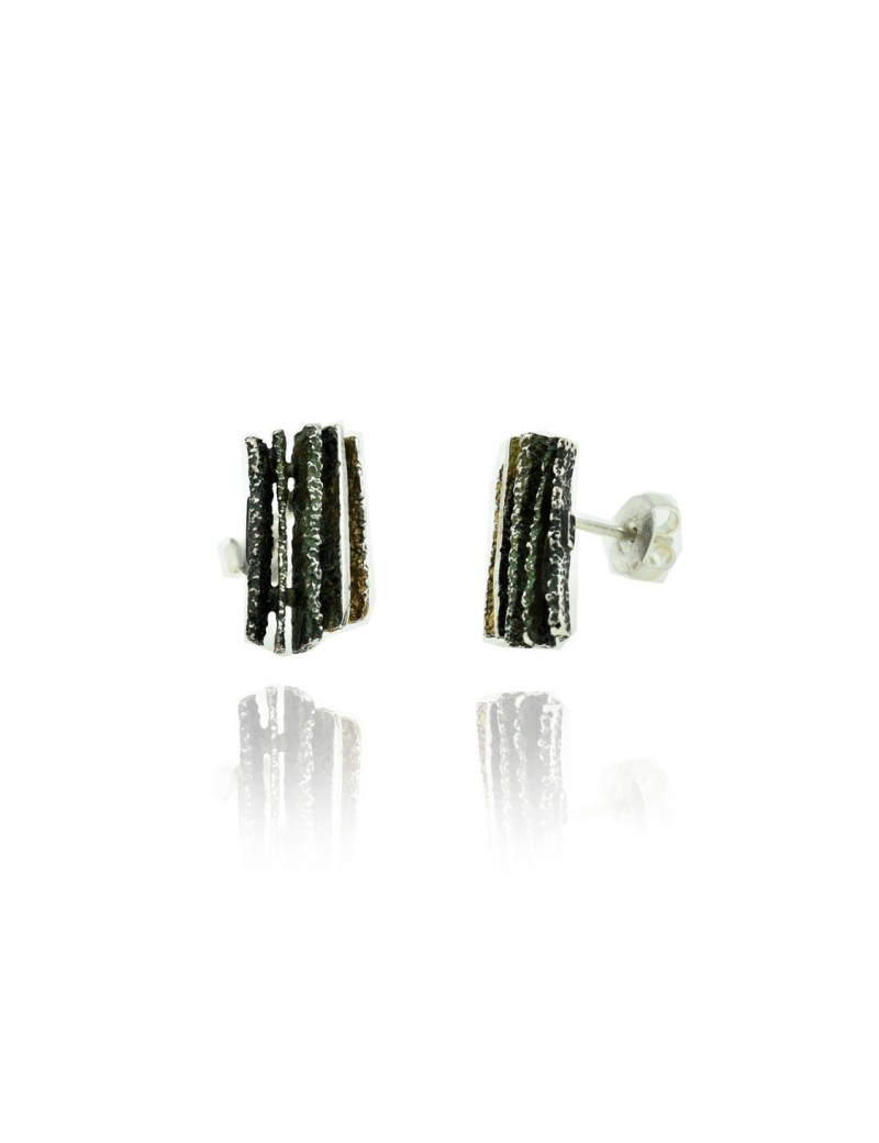 Pendientes pequeños de Junco