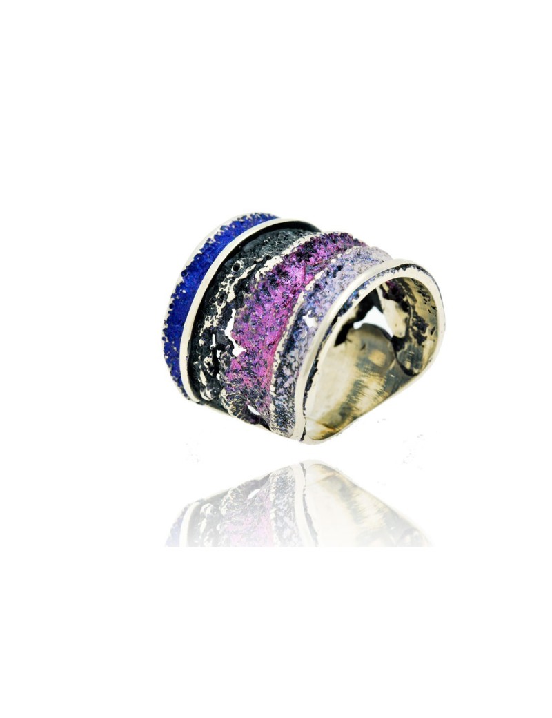 Sinera striped ring