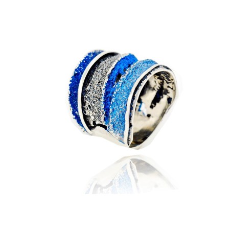 Sinera striped ring