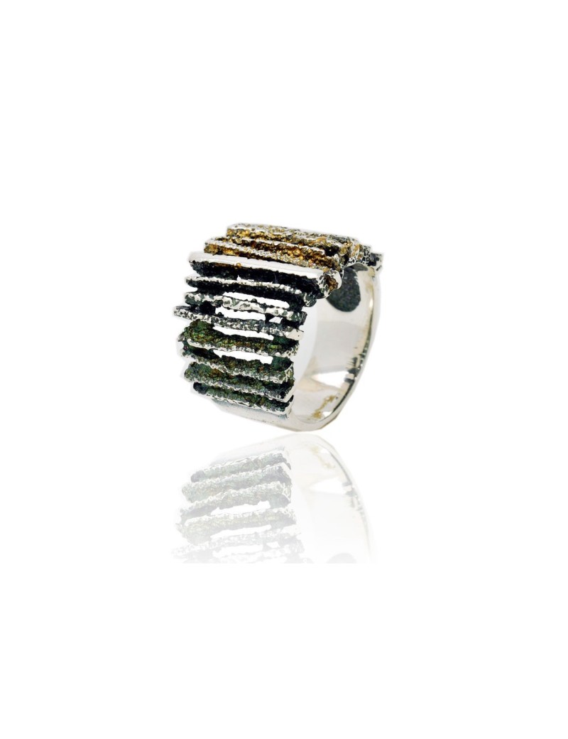 Guell Gaudi Ring