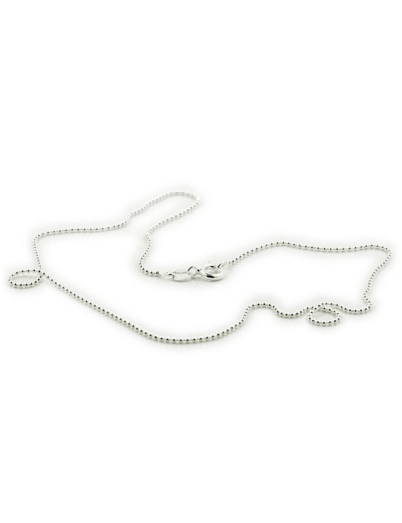 Cadena de plata polida