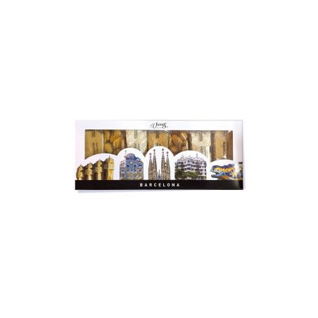 Barcelona Premium Gourmet Pack – Cava, Sweets and Modernist Souvenirs